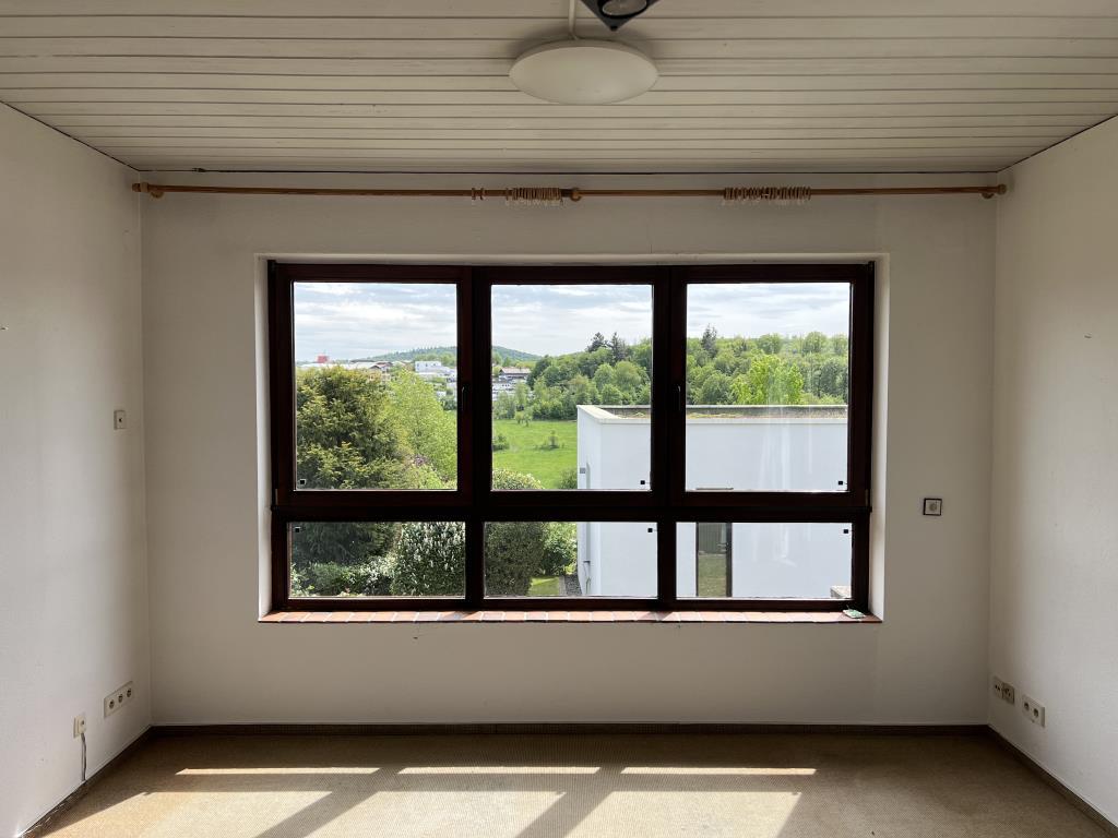 Büro EG
