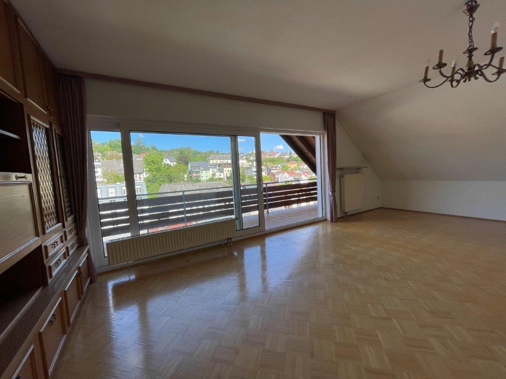 Wohnzimmer im DG